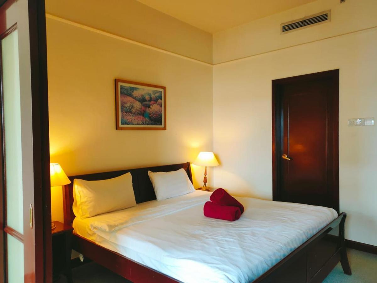 Luxhouz Suites At Times Square Kuala Lumpur Exterior foto