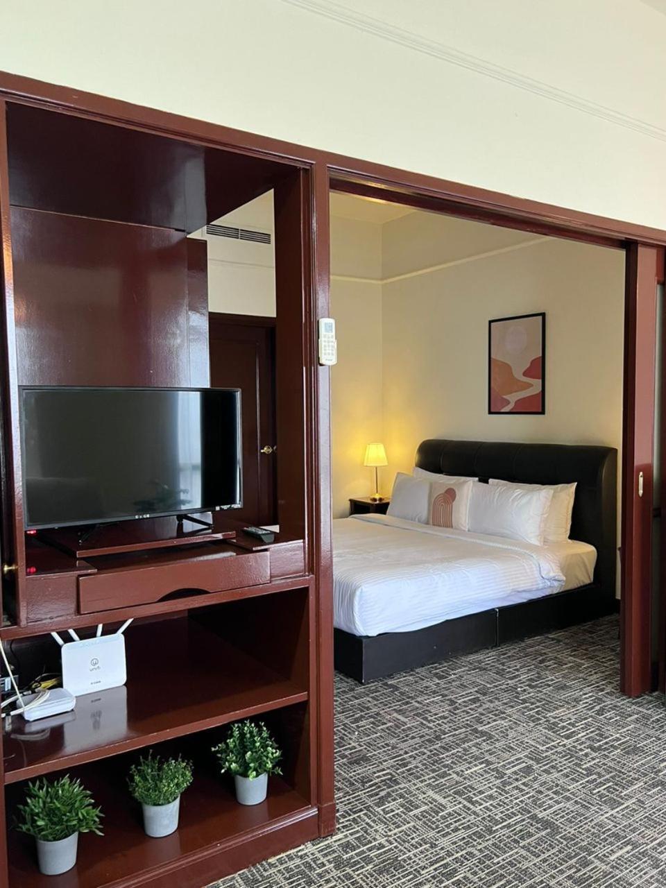 Luxhouz Suites At Times Square Kuala Lumpur Quarto foto